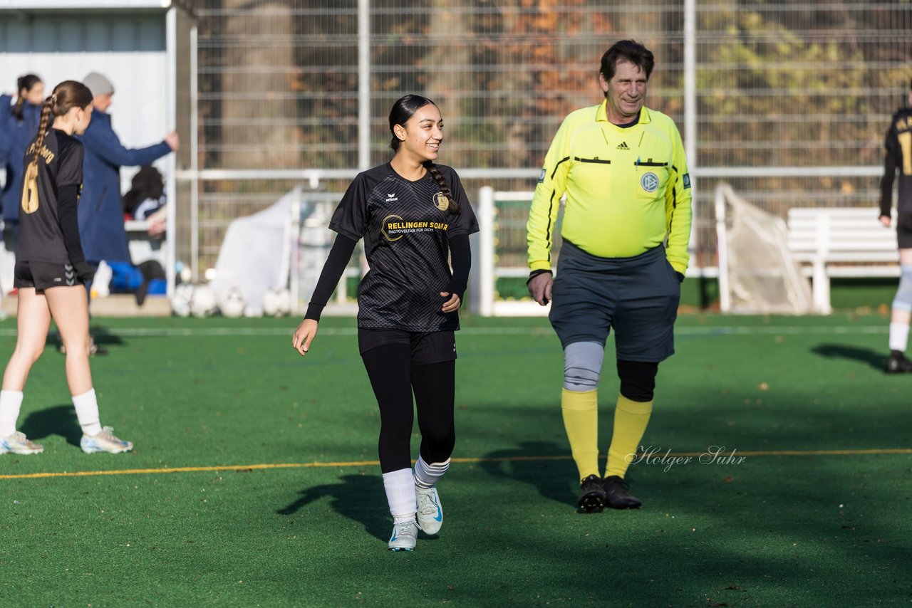 Bild 254 - wBJ VfL Pinneberg2 - Eimsbuttler TV 3 : Ergebnis: 5:0